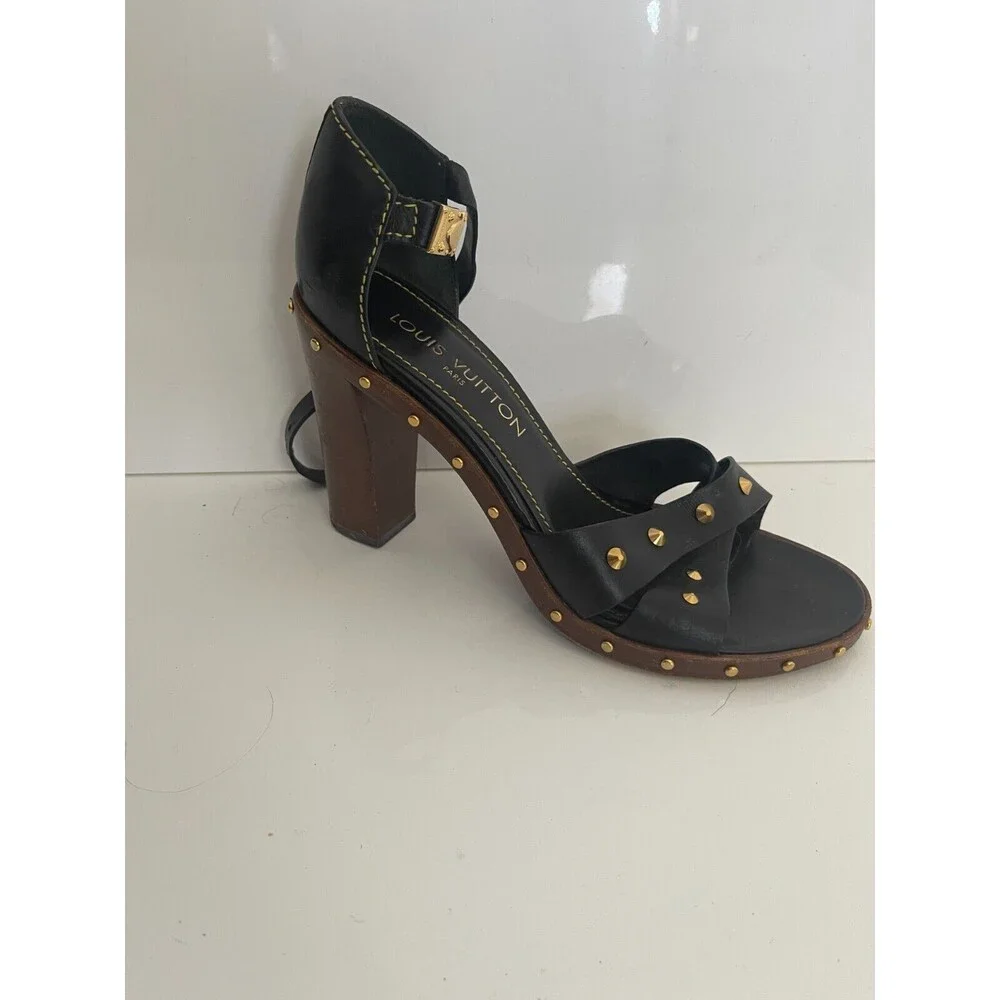 Fashion!!! Louis Vuitton Black Leather Nail Stud Ankle Strap heels - Picture 4 of 10